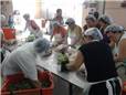 preparativi cucina trebbiatura 2011.jpg