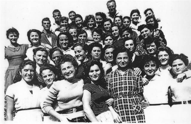 lavoratrici del tabacco in gita anni 1960